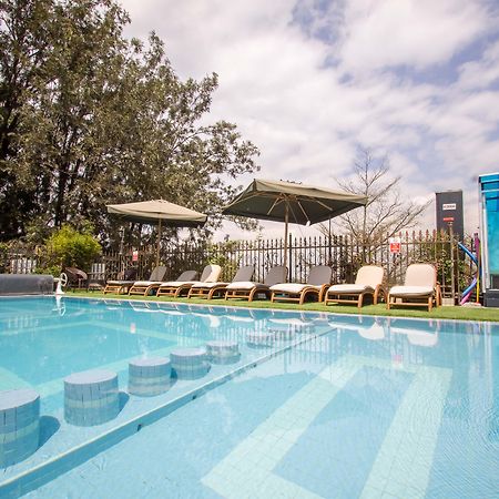 Clarence House Nairobi Lägenhet Exteriör bild