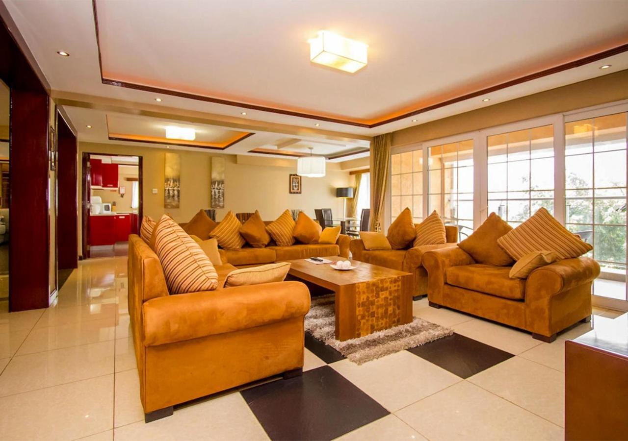 Clarence House Nairobi Lägenhet Exteriör bild