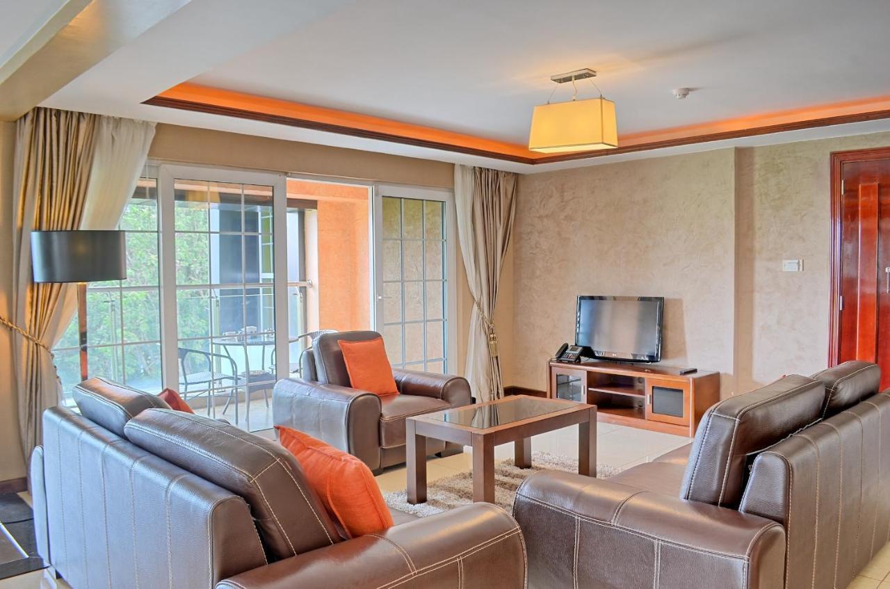 Clarence House Nairobi Lägenhet Exteriör bild