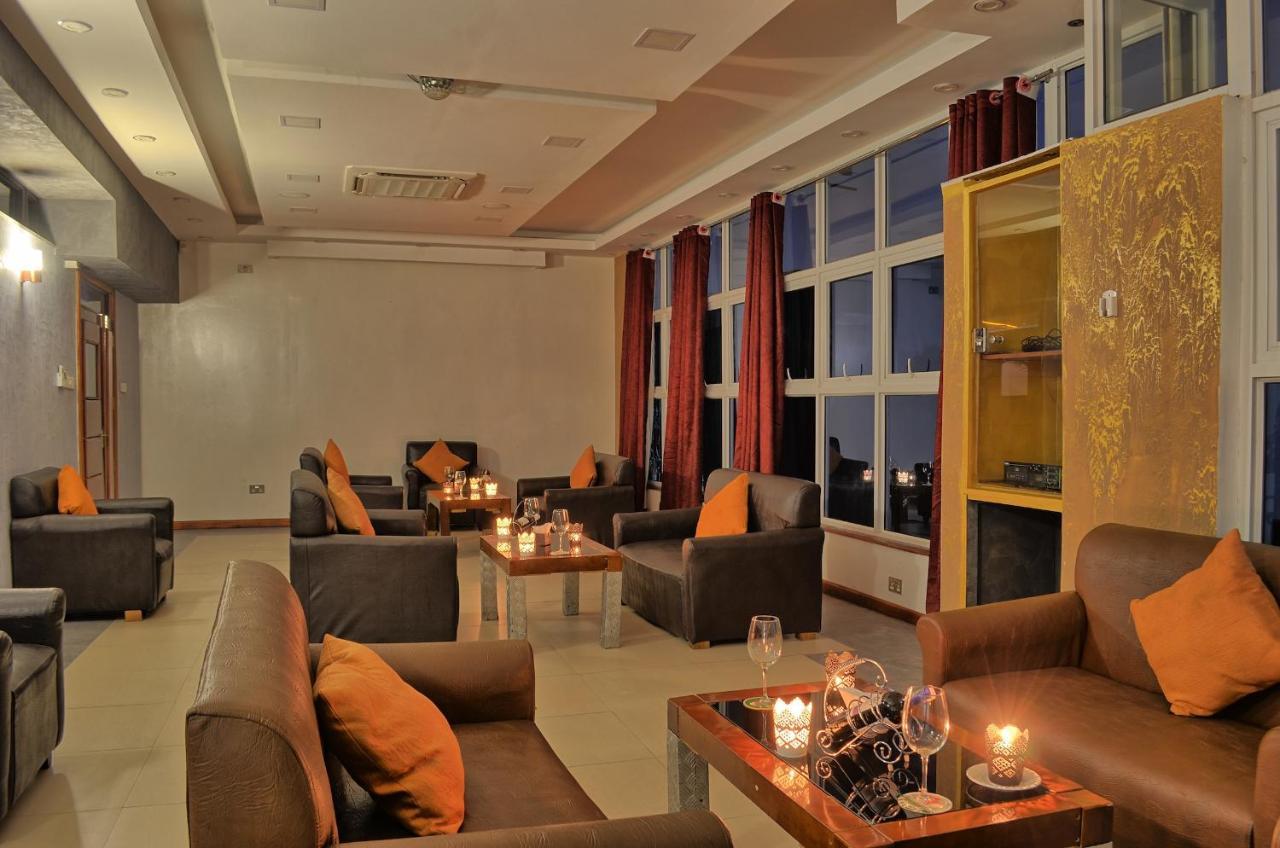 Clarence House Nairobi Lägenhet Exteriör bild
